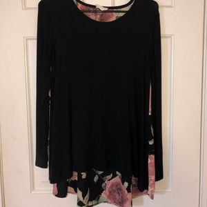 Black and rose print long sleeve tunic top
